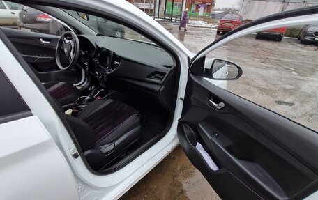 Hyundai Solaris II рестайлинг, 2020 год, 930 000 рублей, 2 фотография