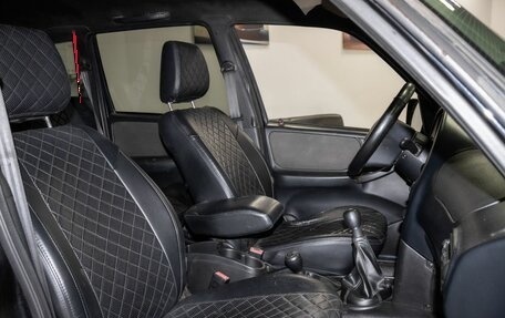 Chevrolet Niva I рестайлинг, 2017 год, 710 000 рублей, 13 фотография