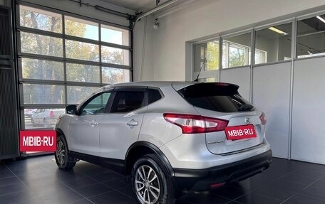 Nissan Qashqai, 2016 год, 1 660 000 рублей, 6 фотография