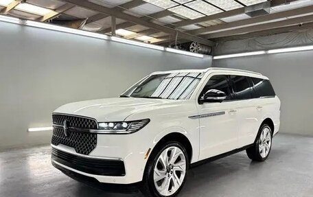 Lincoln Navigator, 2025 год, 16 000 000 рублей, 2 фотография