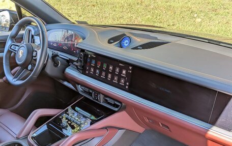 Porsche Cayenne III, 2025 год, 17 190 000 рублей, 25 фотография