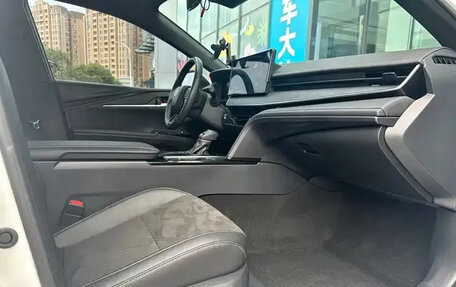 Toyota Camry, 2024 год, 4 069 500 рублей, 10 фотография