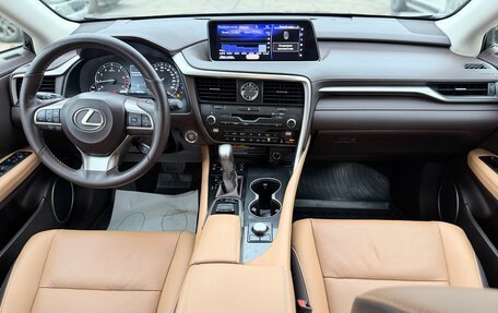 Lexus RX IV рестайлинг, 2019 год, 4 890 000 рублей, 15 фотография