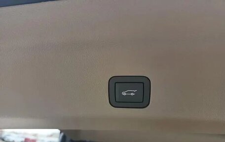 GMC Yukon IV, 2025 год, 15 390 000 рублей, 8 фотография