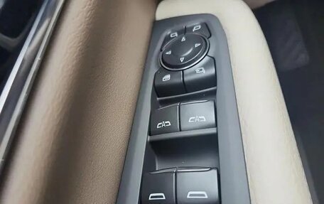 GMC Yukon IV, 2025 год, 15 390 000 рублей, 17 фотография