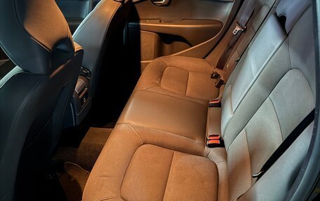 Volvo XC70 II рестайлинг, 2014 год, 1 950 000 рублей, 11 фотография