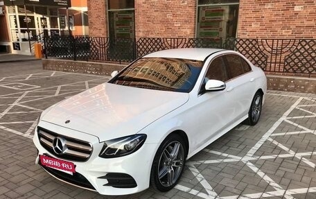 Mercedes-Benz E-Класс, 2018 год, 2 480 000 рублей, 2 фотография