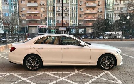 Mercedes-Benz E-Класс, 2018 год, 2 480 000 рублей, 9 фотография