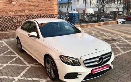 Mercedes-Benz E-Класс, 2018 год, 2 480 000 рублей, 5 фотография