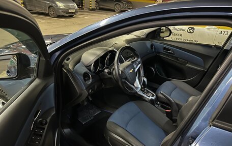 Chevrolet Cruze II, 2013 год, 890 000 рублей, 3 фотография