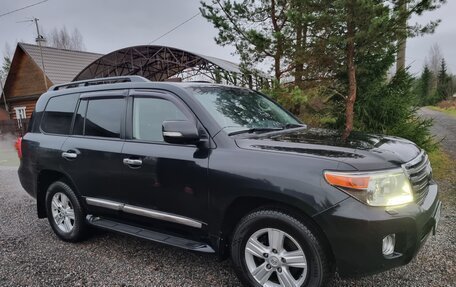 Toyota Land Cruiser 200, 2014 год, 3 990 000 рублей, 3 фотография