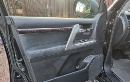 Toyota Land Cruiser 200, 2014 год, 3 990 000 рублей, 18 фотография