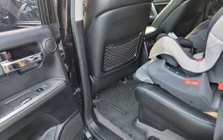 Toyota Land Cruiser 200, 2014 год, 3 990 000 рублей, 19 фотография