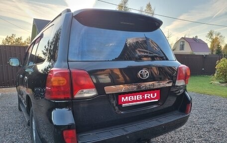 Toyota Land Cruiser 200, 2014 год, 3 990 000 рублей, 12 фотография