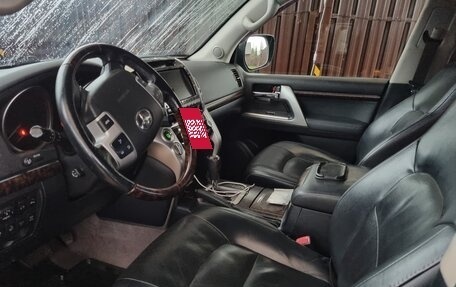 Toyota Land Cruiser 200, 2014 год, 3 990 000 рублей, 22 фотография