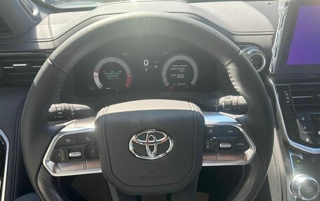 Toyota Land Cruiser, 2025 год, 15 490 000 рублей, 10 фотография