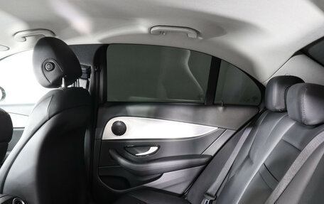 Mercedes-Benz E-Класс, 2019 год, 3 359 000 рублей, 11 фотография