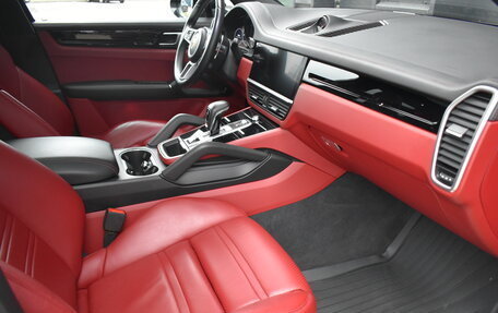Porsche Cayenne III, 2018 год, 8 500 000 рублей, 18 фотография
