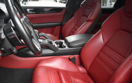 Porsche Cayenne III, 2018 год, 8 500 000 рублей, 15 фотография