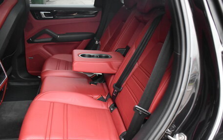 Porsche Cayenne III, 2018 год, 8 500 000 рублей, 16 фотография