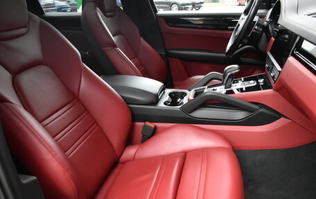 Porsche Cayenne III, 2018 год, 8 500 000 рублей, 19 фотография