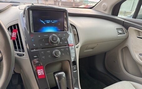 Chevrolet Volt I, 2014 год, 1 200 000 рублей, 25 фотография
