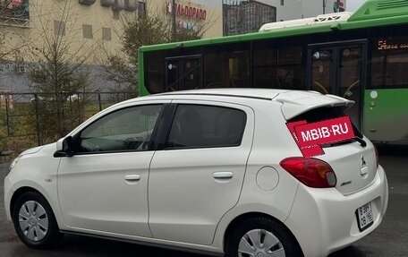 Mitsubishi Mirage VI рестайлинг, 2012 год, 740 000 рублей, 3 фотография