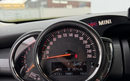 MINI Hatch, 2017 год, 1 735 000 рублей, 16 фотография