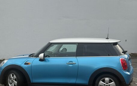 MINI Hatch, 2017 год, 1 735 000 рублей, 7 фотография