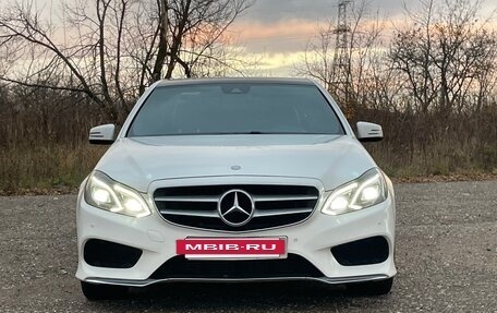 Mercedes-Benz E-Класс, 2015 год, 1 980 000 рублей, 2 фотография