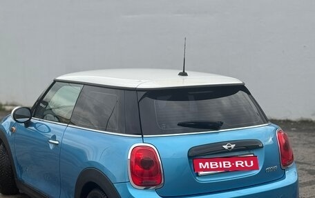 MINI Hatch, 2017 год, 1 735 000 рублей, 6 фотография
