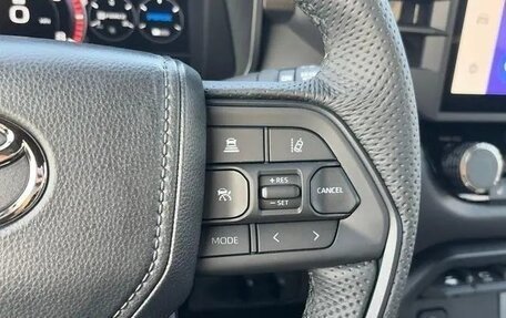 Toyota Sequoia, 2025 год, 13 550 000 рублей, 17 фотография