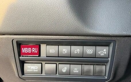 Toyota Sequoia, 2025 год, 13 550 000 рублей, 24 фотография