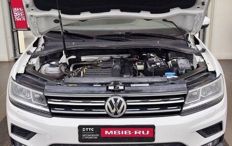 Volkswagen Tiguan II, 2020 год, 2 399 000 рублей, 11 фотография