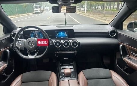 Mercedes-Benz A-Класс, 2021 год, 1 463 000 рублей, 8 фотография