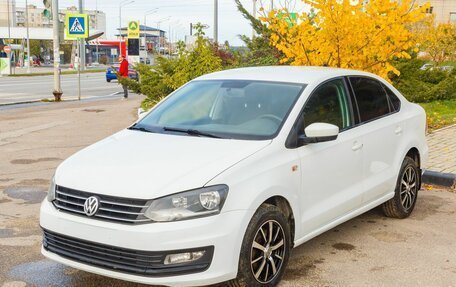 Volkswagen Polo VI (EU Market), 2017 год, 1 400 000 рублей, 1 фотография