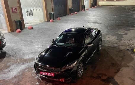 KIA Stinger I, 2018 год, 2 300 000 рублей, 1 фотография