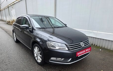 Volkswagen Passat B7, 2011 год, 750 000 рублей, 3 фотография