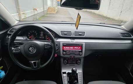 Volkswagen Passat B7, 2011 год, 750 000 рублей, 11 фотография