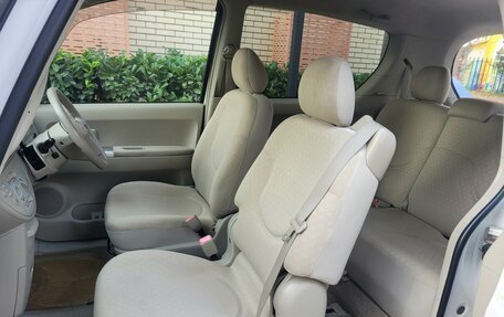 Toyota Porte II, 2009 год, 580 000 рублей, 9 фотография