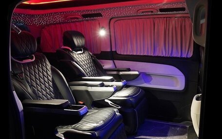 Mercedes-Benz V-Класс, 2023 год, 10 600 000 рублей, 16 фотография