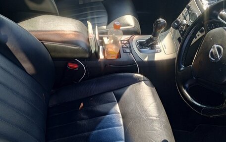 Nissan Skyline, 2001 год, 690 000 рублей, 5 фотография