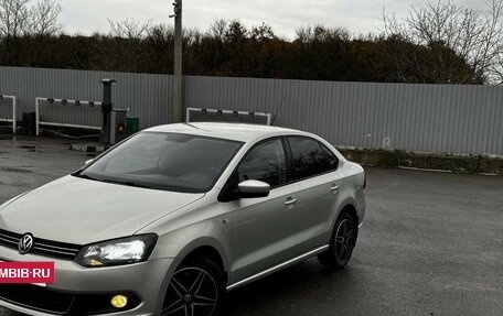 Volkswagen Polo VI (EU Market), 2012 год, 920 000 рублей, 14 фотография