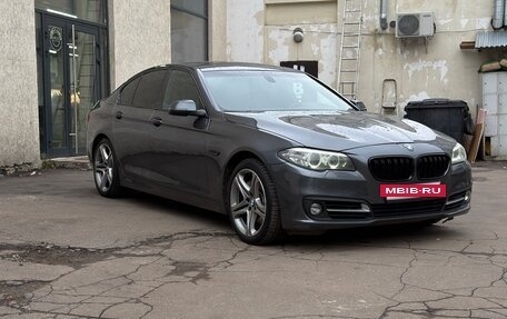 BMW 5 серия, 2015 год, 2 280 000 рублей, 2 фотография