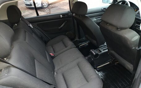 Volkswagen Golf IV, 2001 год, 330 000 рублей, 6 фотография