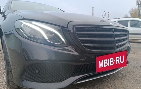 Mercedes-Benz E-Класс, 2016 год, 1 500 000 рублей, 3 фотография