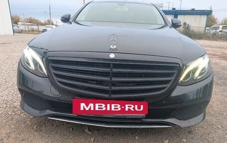 Mercedes-Benz E-Класс, 2016 год, 1 500 000 рублей, 2 фотография