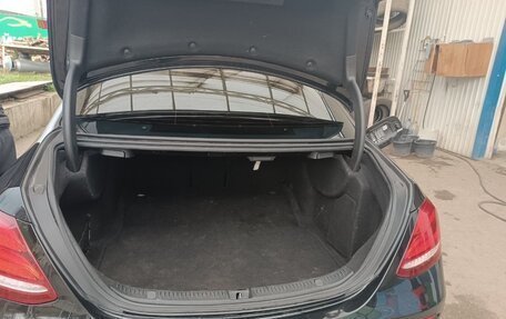 Mercedes-Benz E-Класс, 2016 год, 1 500 000 рублей, 18 фотография