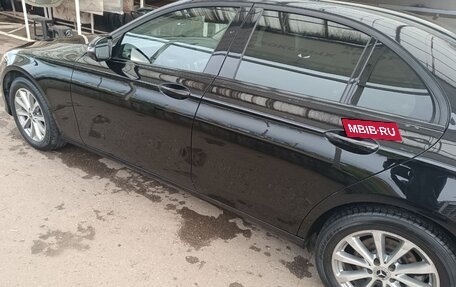 Mercedes-Benz E-Класс, 2016 год, 1 500 000 рублей, 13 фотография