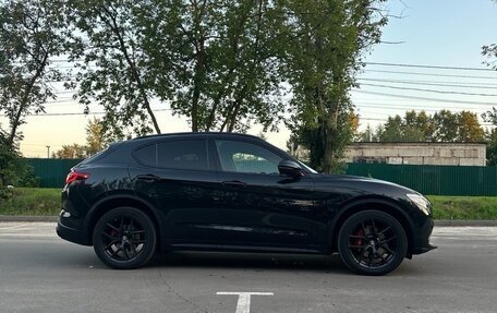 Alfa Romeo Stelvio, 2019 год, 3 100 000 рублей, 3 фотография